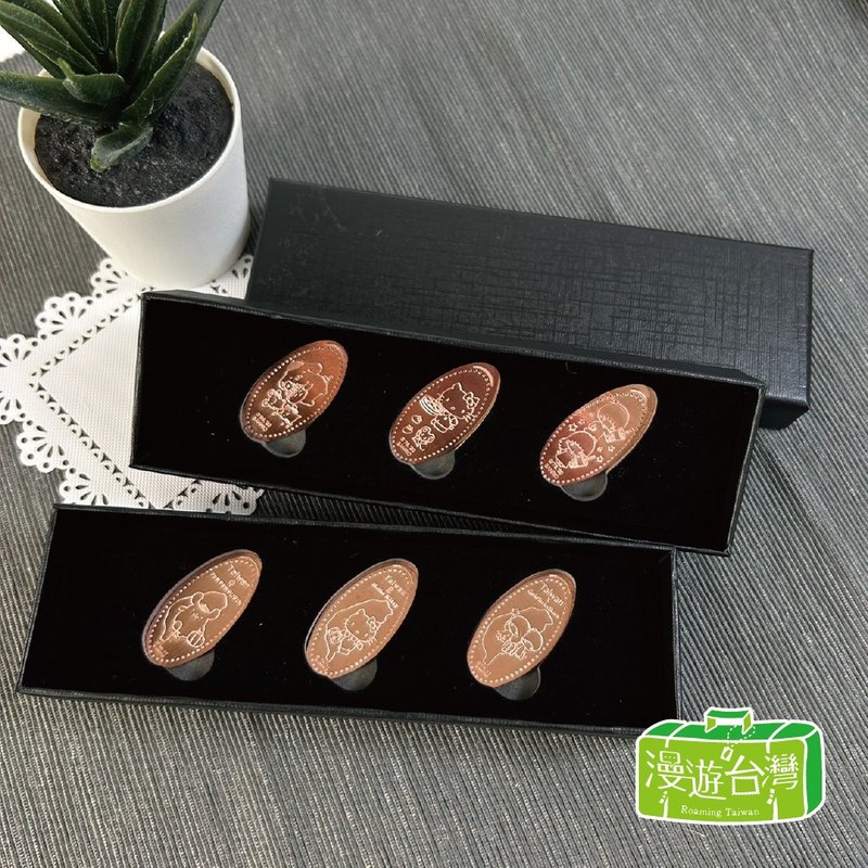 台湾限定 纪念币收藏盒 三丽鸥 纪念币 收藏盒 2款 - 其他 - 铜/黄铜 金色