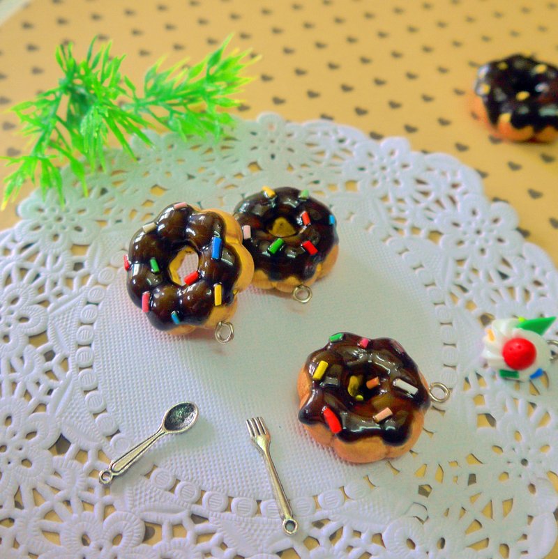 ◆ 彩色波堤甜甜圈吊饰 ◆-缤纷Rainbow    仿真甜点 - 钥匙链/钥匙包 - 粘土 粉红色