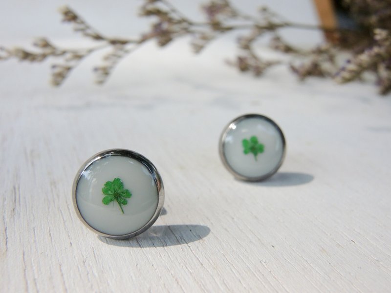 真花耳环 - 耳环/耳夹 - 植物．花 绿色