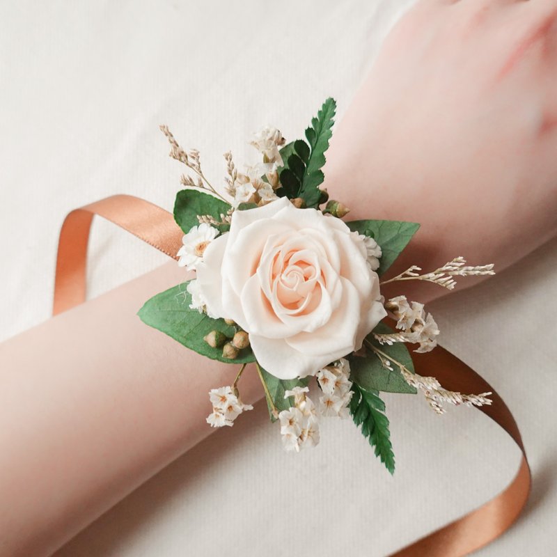 【婚礼花艺】 永生花手腕花 - 干燥花/捧花 - 植物．花 白色