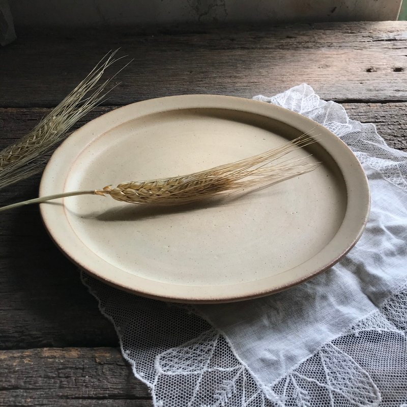 鹅黄平盘 - 盘子/餐盘/盘架 - 陶 黄色