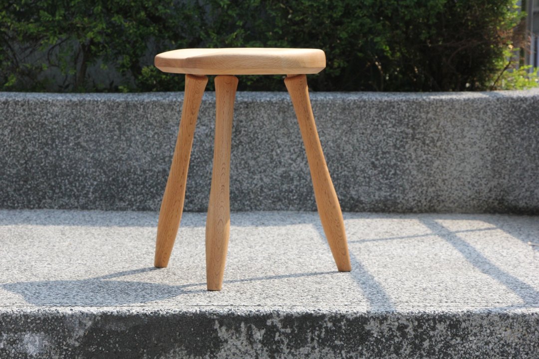 红橡实木手雕三脚凳 - 其他家具 - 木头 
