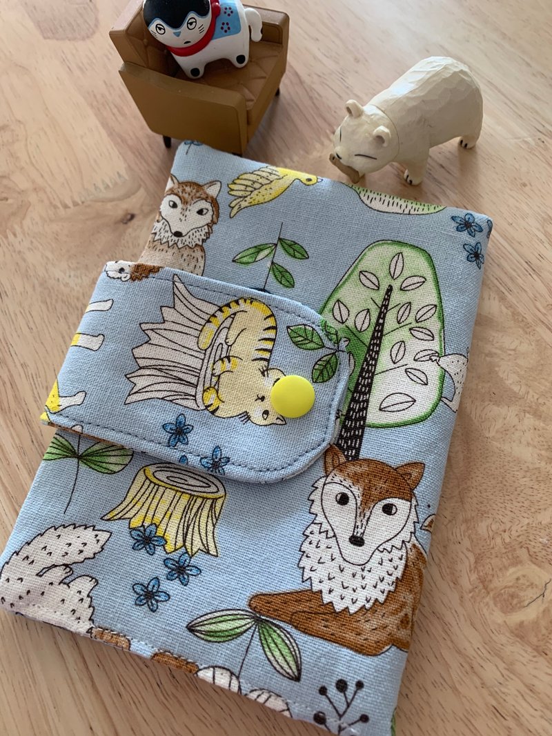 文青风好心情环保纯棉护照套~可爱森友会  淡淡蓝 芬多精  品味 - 护照夹/护照套 - 棉．麻 蓝色