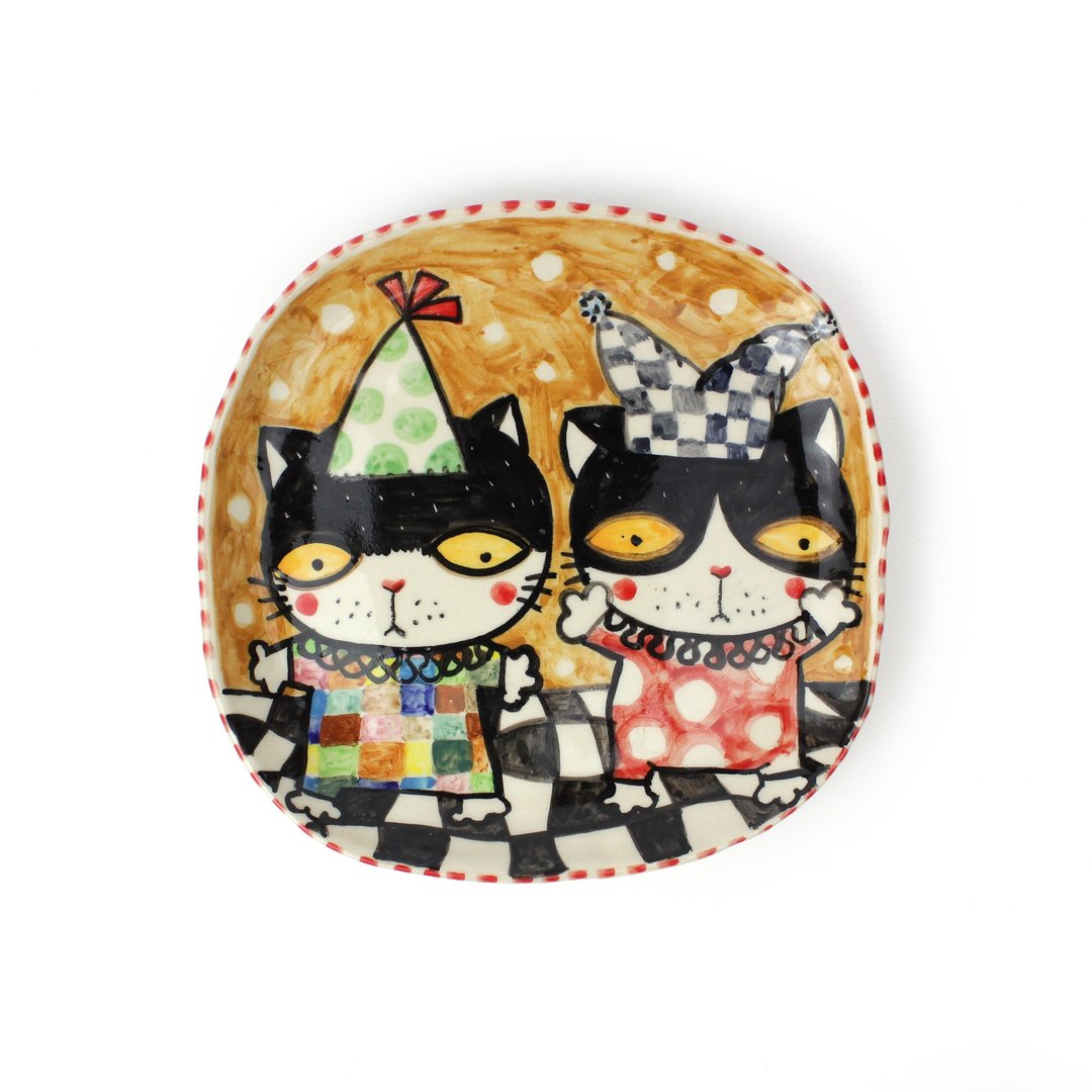 Nice Little Clay 四脚方盘 可爱猫们 0302L-13 - 盘子/餐盘/盘架 - 陶 白色