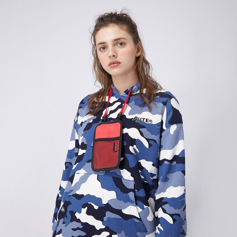 【中性款】可拆手机包连帽运动衫 / 迷彩蓝 - 女装上衣 - 棉．麻 蓝色