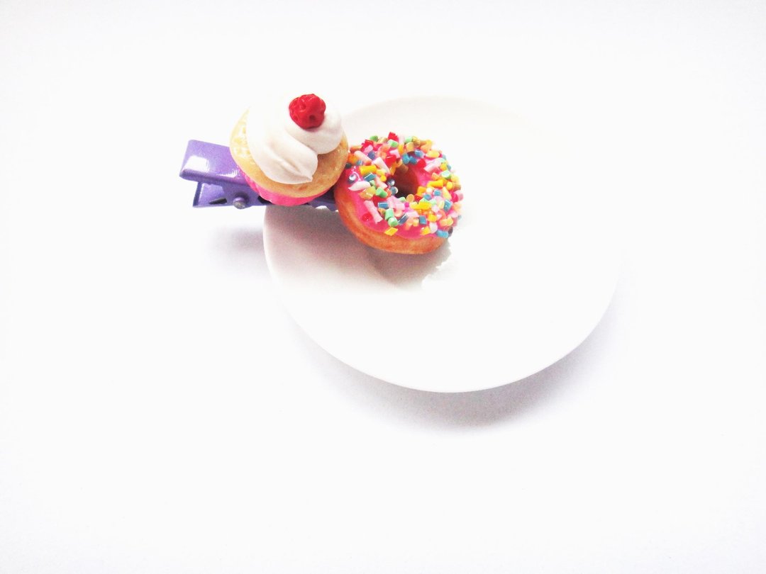 Cupcake + donut hair clip - 发饰 - 粘土 紫色