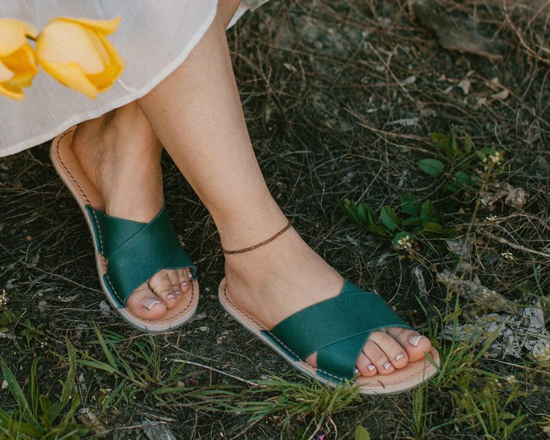 女士凉鞋、人字拖鞋、皮革凉鞋、人字拖鞋、皮革人字拖鞋 - 男女凉鞋 - 真皮 蓝色