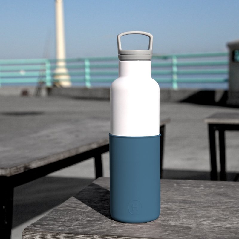 美国HYDY时尚保温水瓶 CinCin White系列,海军蓝-白瓶- 590ml - 水瓶/水壶 - 其他金属 多色