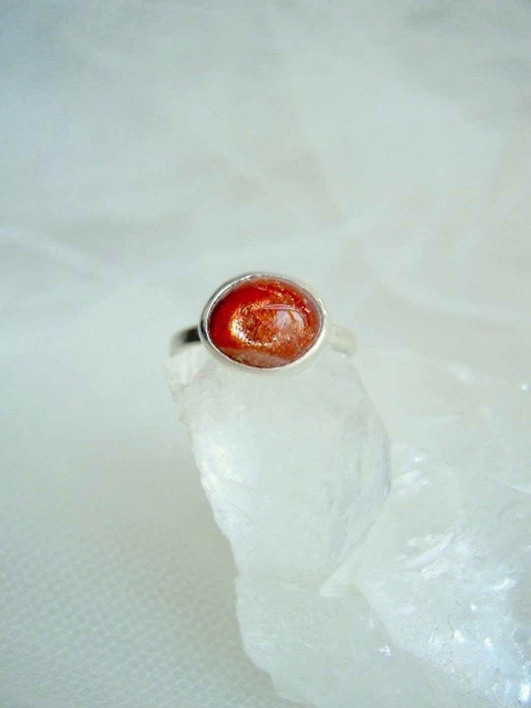 Sun Stone Ring No. 15 - 戒指 - 宝石 红色