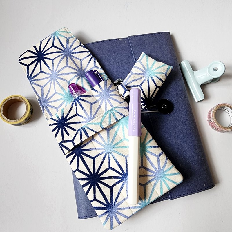 3枝装钢笔笔套, 和风布笔袋--蓝白麻叶 - 铅笔盒/笔袋 - 棉．麻 蓝色