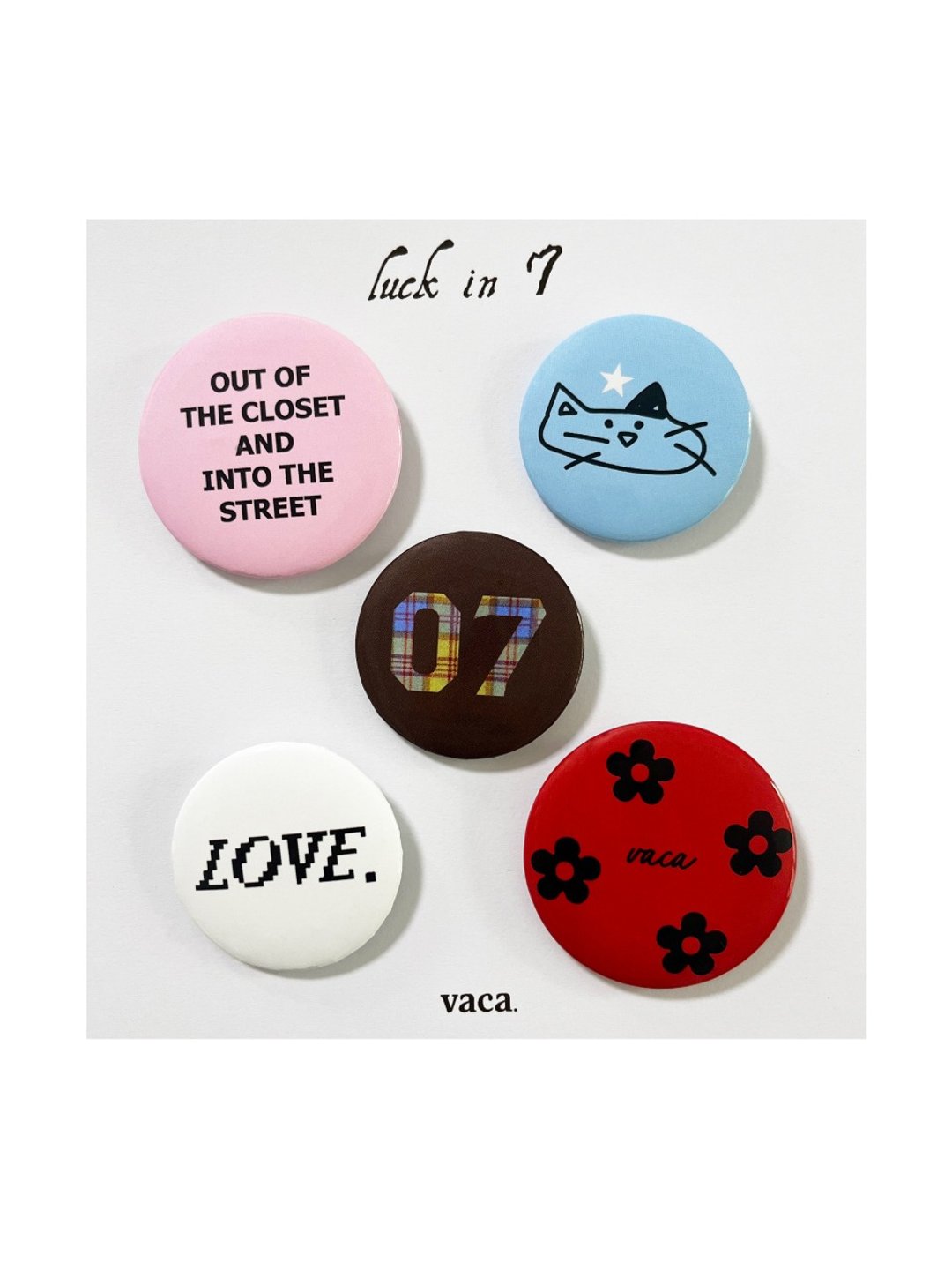 LUCKY IN 34 PIN BADGE SET - CHECK VER - 徽章/别针 - 其他材质 多色