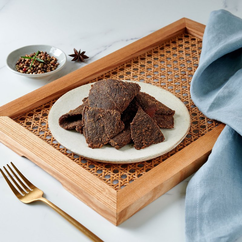 原味/麻辣孜香 牛肉干 肉质软嫩 辛香料香气 调味细致 微奢零食 - 肉干/肉松 - 其他材质 咖啡色