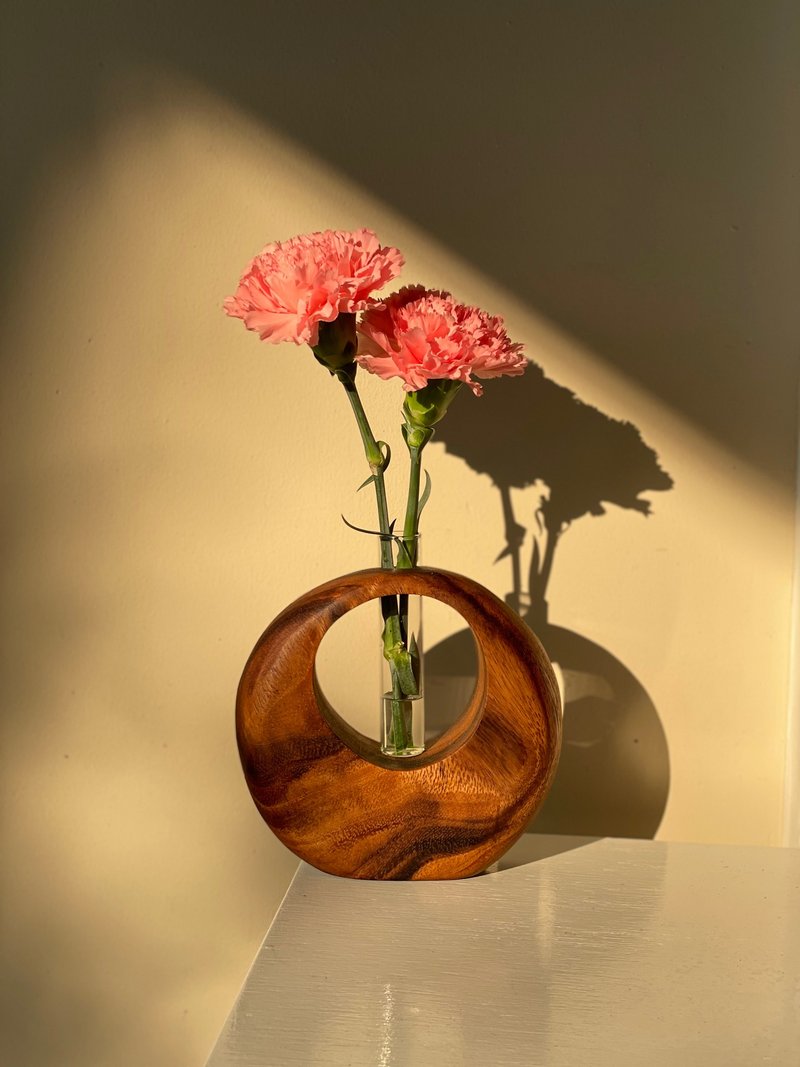 Chamchuri 木花瓶，圆形 - 摆饰 - 木头 