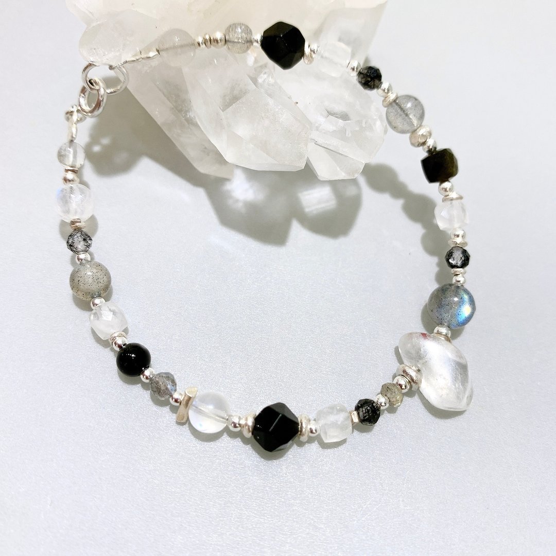 Ops silver bracelet -黑髪晶/月光石/拉长石/黑曜石/金曜石/纯银 - 手链/手环 - 其他金属 黑色