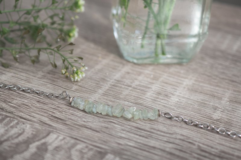 Prehnite Bracelet, 925 Sterling Silver jewelry, Gemini, Libra Birthstone Gift - 手链/手环 - 水晶 绿色