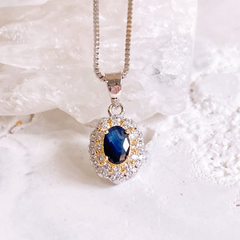 天然宝石 天然蓝宝石 华丽椭圆蓝宝石项链 0.59克拉 925纯银 - 项链 - 宝石 蓝色