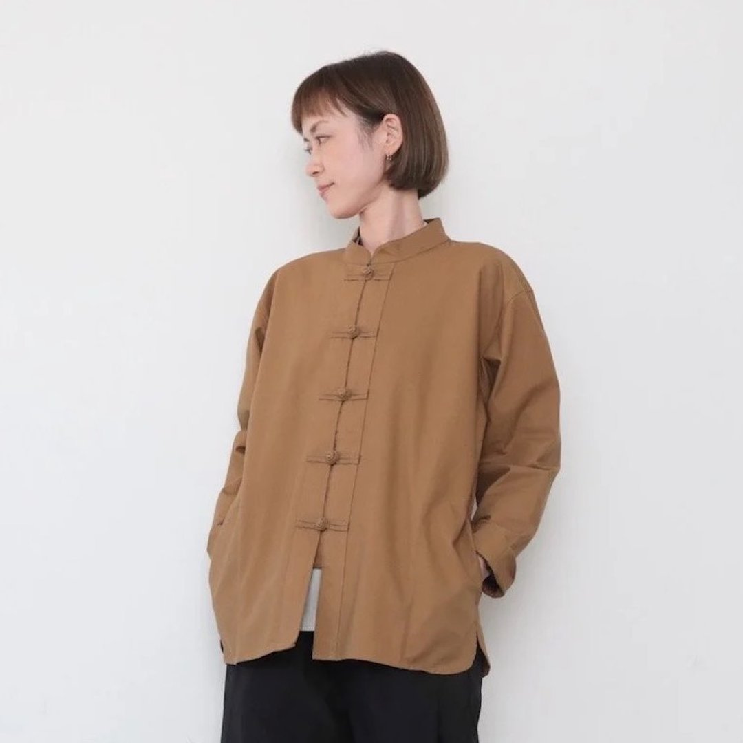 OMAKE.jp 盘扣小立领衬衫外套ChinaButtonShirt 土黄 - 女装衬衫 - 棉 咖啡色
