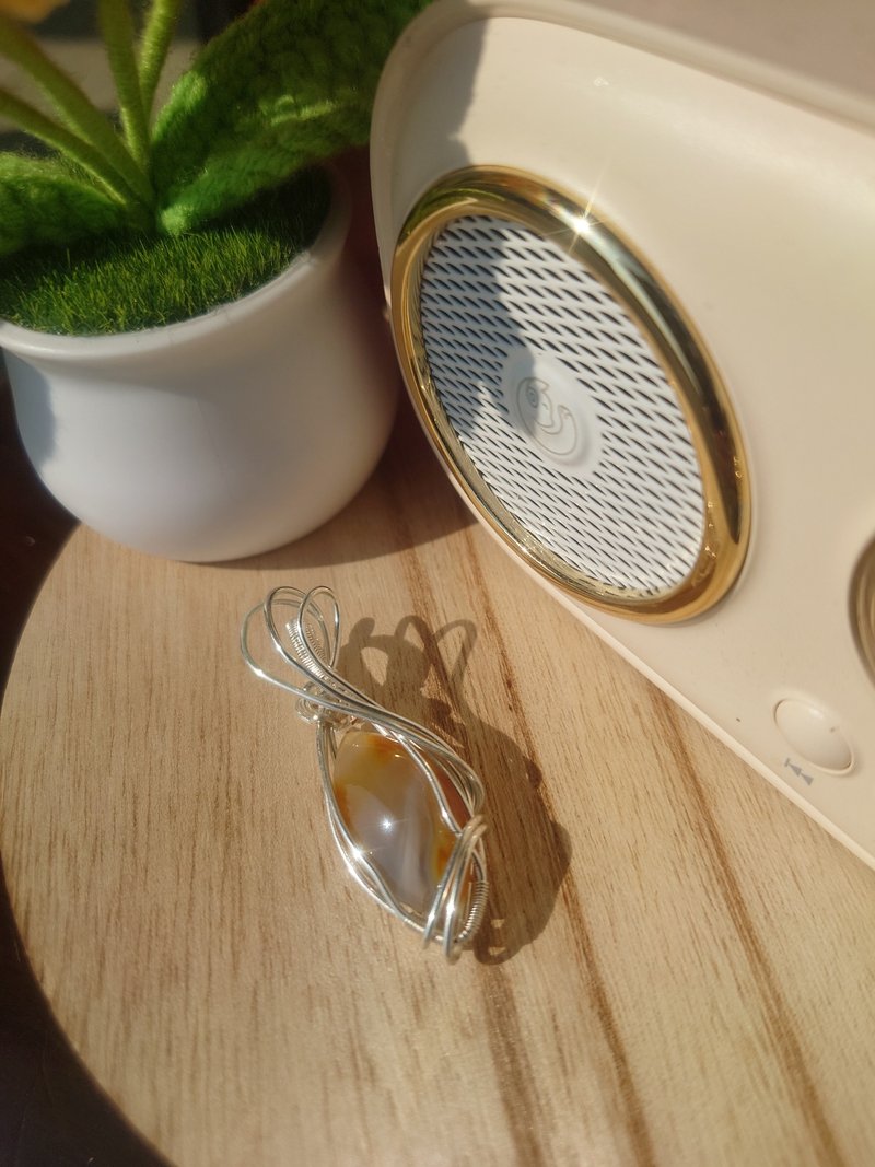 晨曦之舞  天然瑪瑙純手工線繞吊飾 - 项链 - 水晶 咖啡色