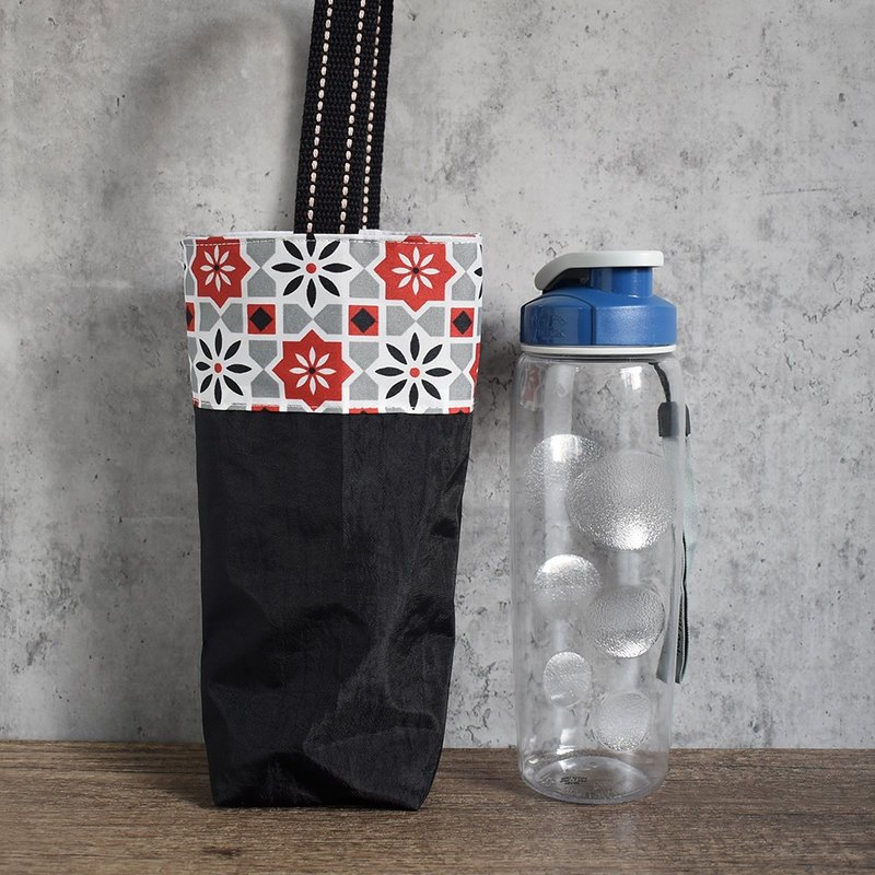 防水外出手水瓶提袋_花砖红+黑底 - 手提包/手提袋 - 尼龙 黑色