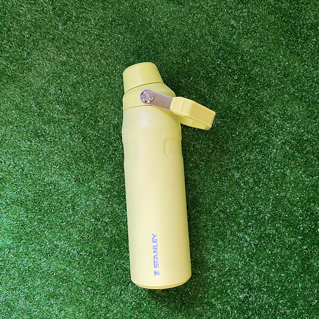 STANLEY 轻重力系列 IceFlow Aerolight 快充瓶 0.7L / 莱姆黄 - 保温瓶/保温杯 - 不锈钢 多色