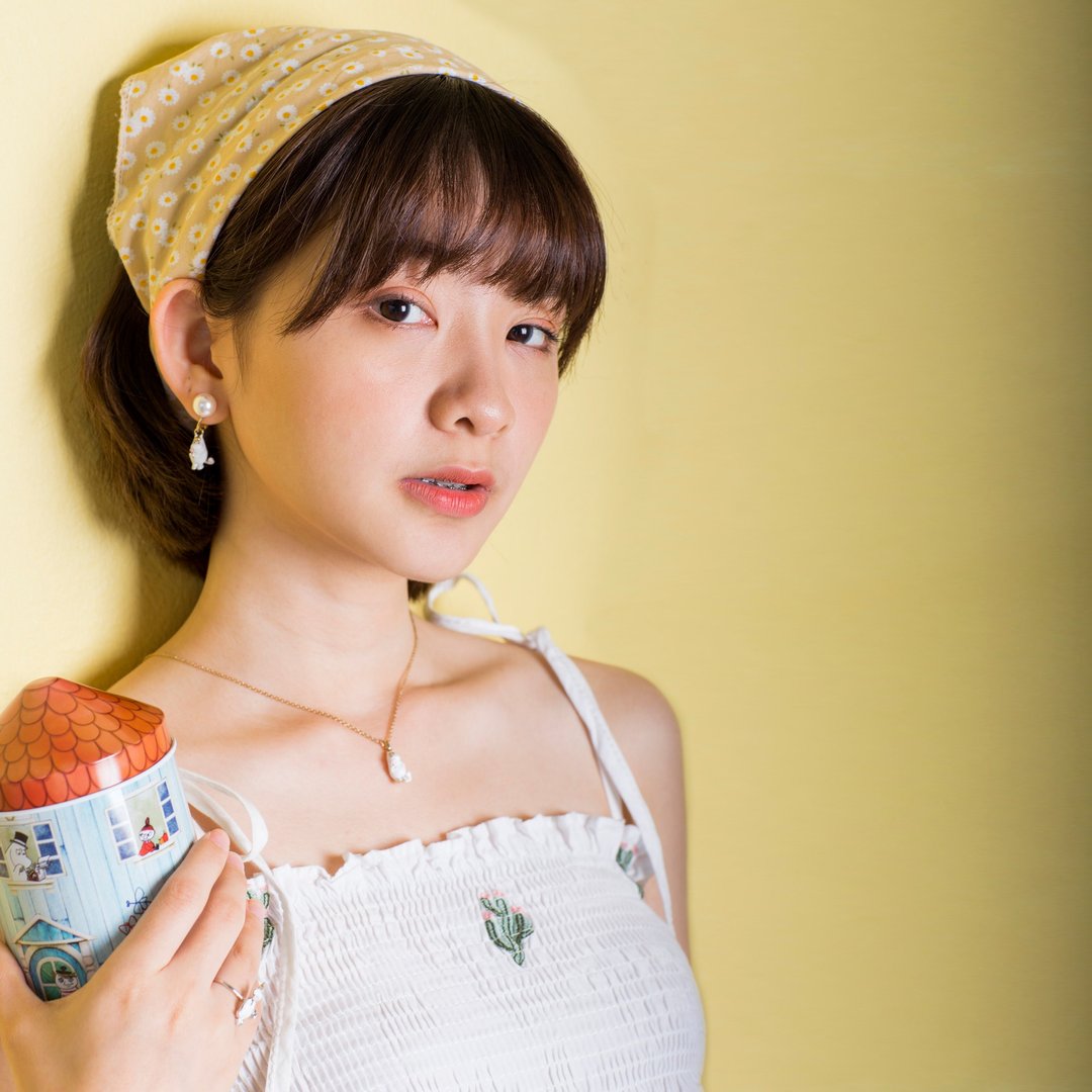 Clip on Hanging Earring - Snorkmaiden - 耳环/耳夹 - 其他金属 白色