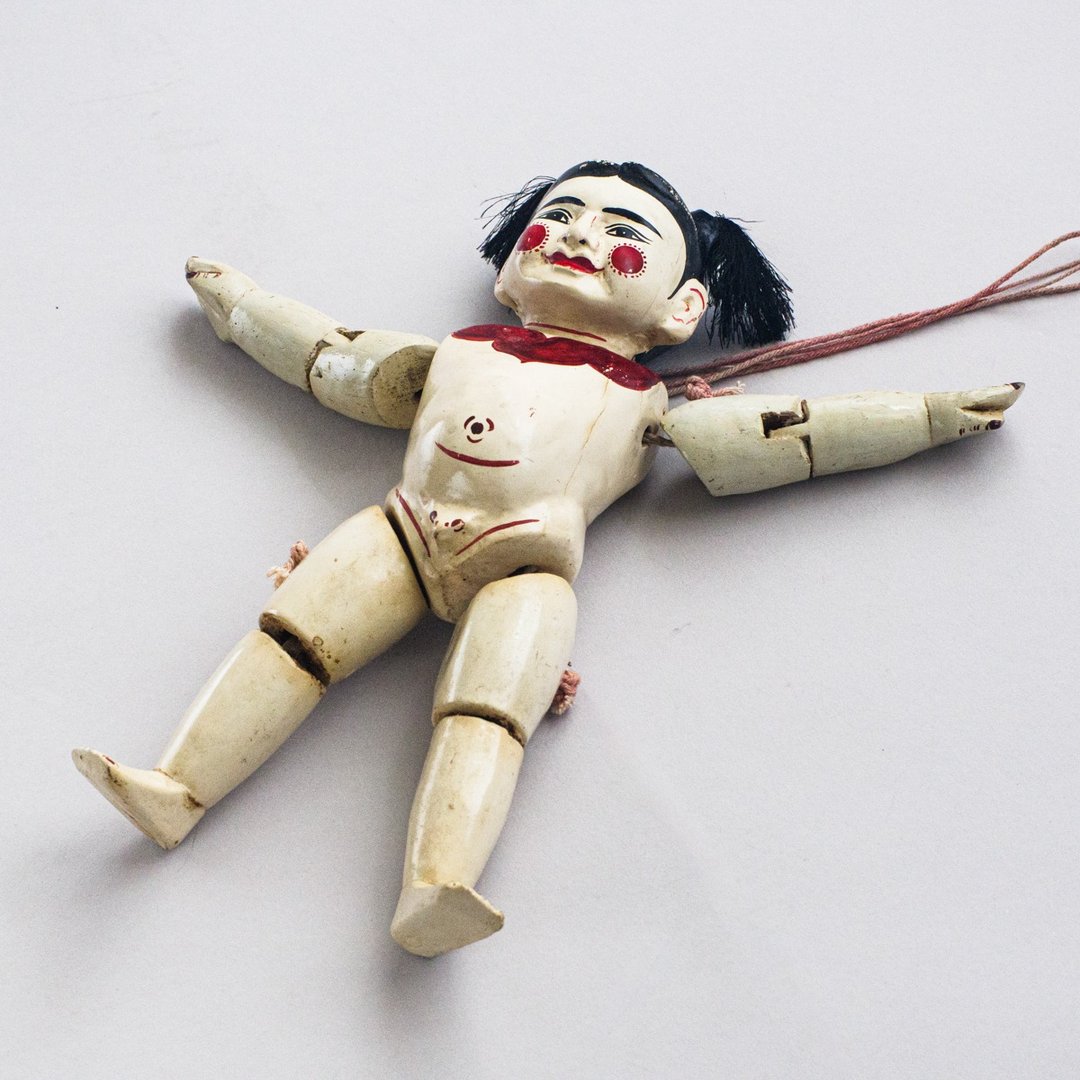Wooden puppet doll - 摆饰 - 木头 