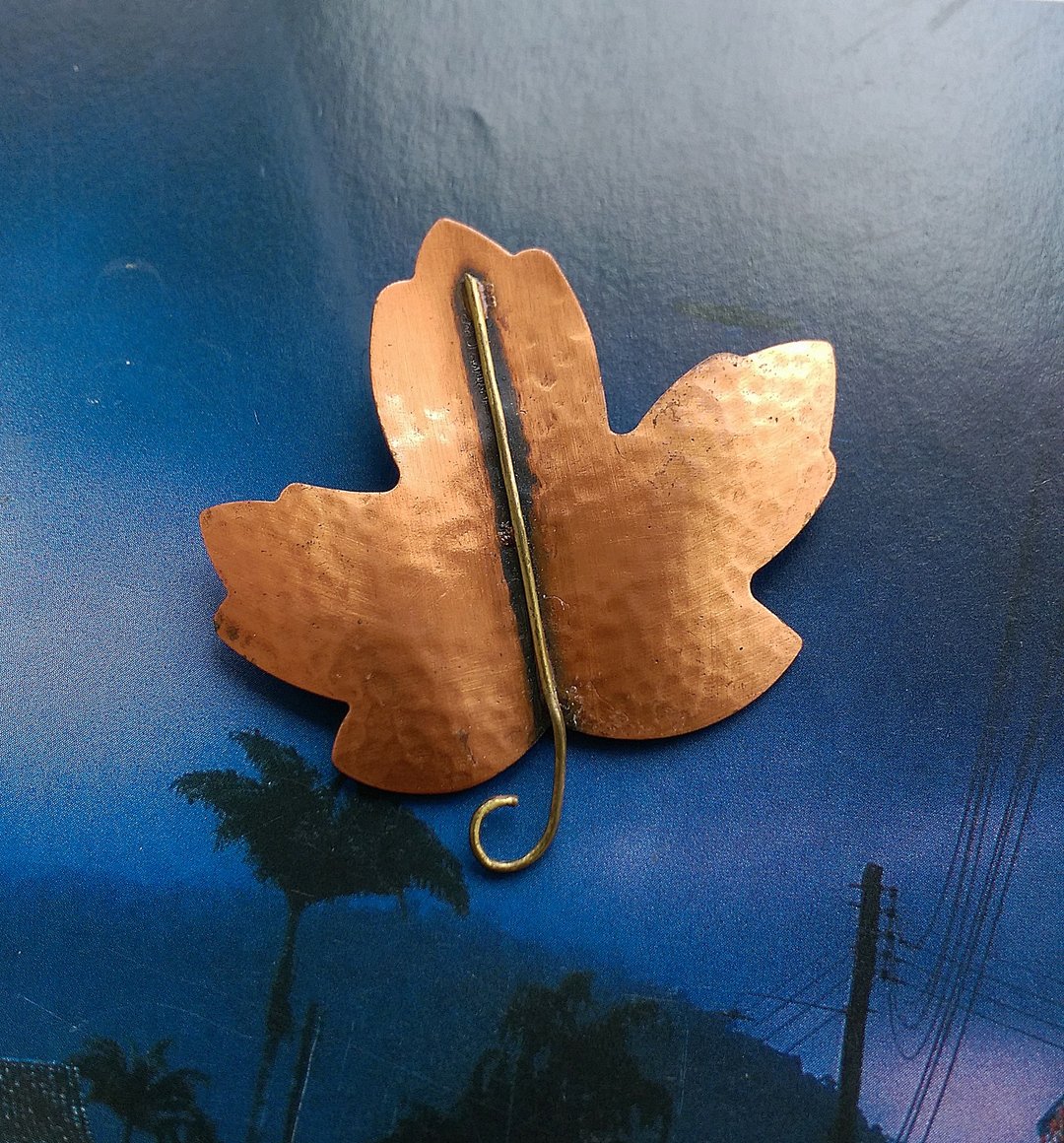 Vintage Jewelry 西洋古董饰品 Copper  Hallmark HMK 枫叶 别针 - 胸针 - 其他材质 金色