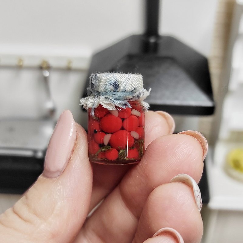 Handmade, Miniature Jars, Tomatoes in Jars, Jars in a Dollhouse - gift idea - 玩具/玩偶 - 粘土 