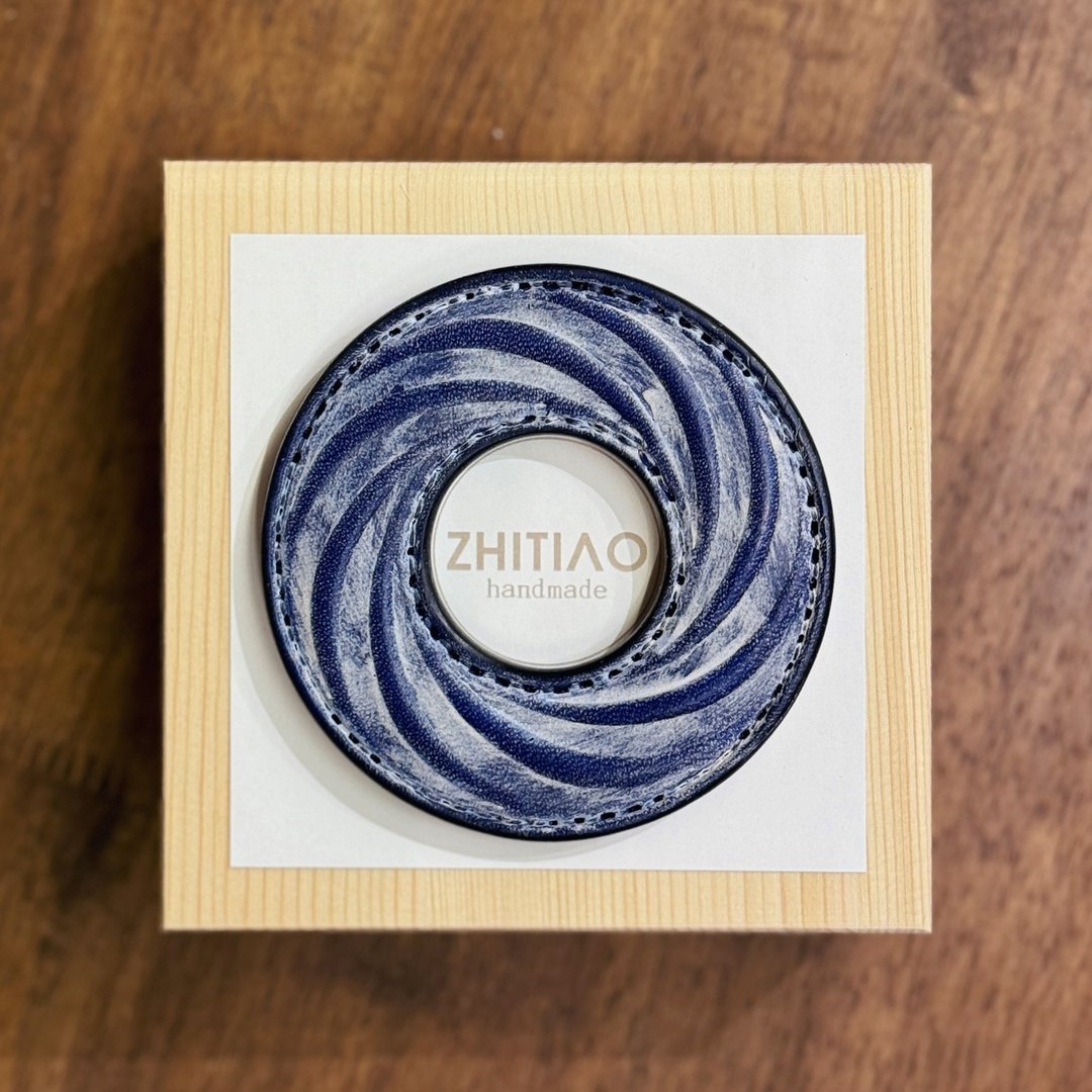 原创手工制作牛皮剑道刀镡 疾如旋踵 雾蜡蓝 剑锷 Tsuba - 运动配件 - 真皮 蓝色