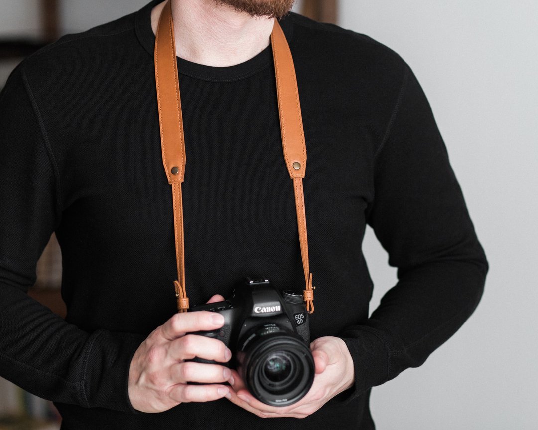Camera Strap Leather Camera Accessories Photographer Gift - 相机背带/脚架 - 真皮 