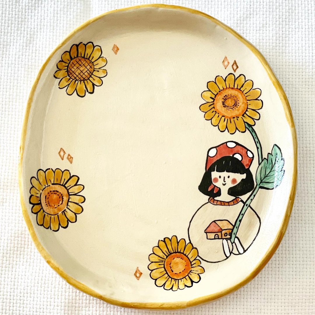 Sunflowers plate - 盘子/餐盘/盘架 - 陶 黄色