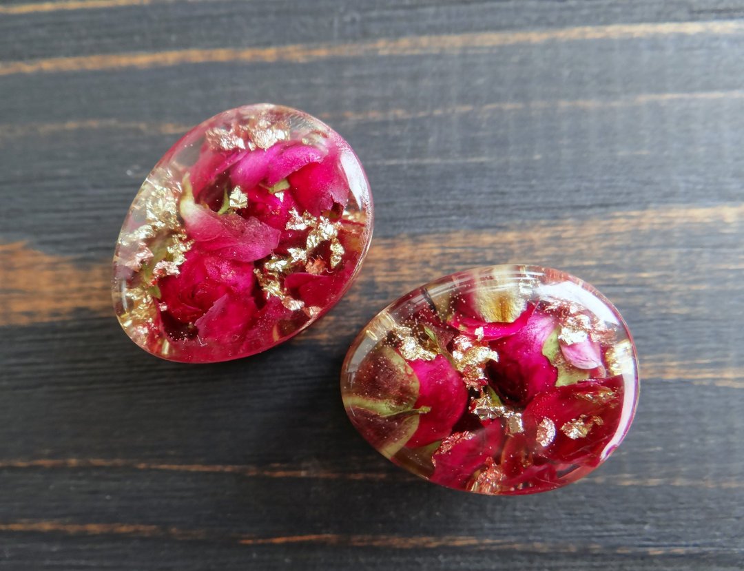 Red rose plugs Tear drop tunnels 0g 00g 11m 16m jewelry Flowers - 耳环/耳夹 - 植物．花 红色