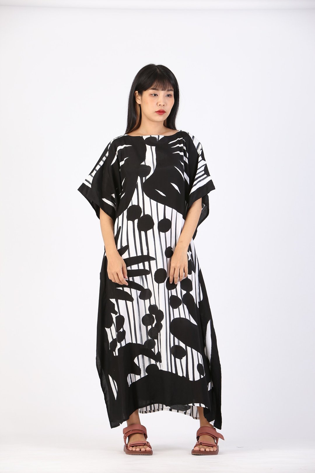 Hand Painted Cotton Silk Kaftan for Summer Resort Vacation F - 洋装/连衣裙 - 棉 黑色