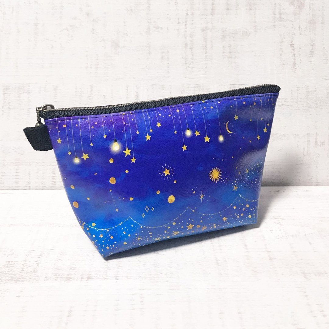 Pouch The glow of stars / Cosmetic pouch / galaxy / Starry sky / planetarium - 化妆包/杂物包 - 人造皮革 蓝色