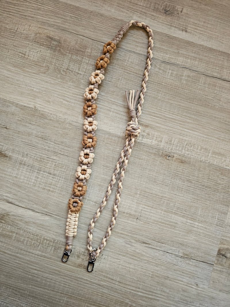 Faith Handmade | Macrame 小花手机可调式背带 手机背带 - 挂绳/吊绳 - 棉．麻 