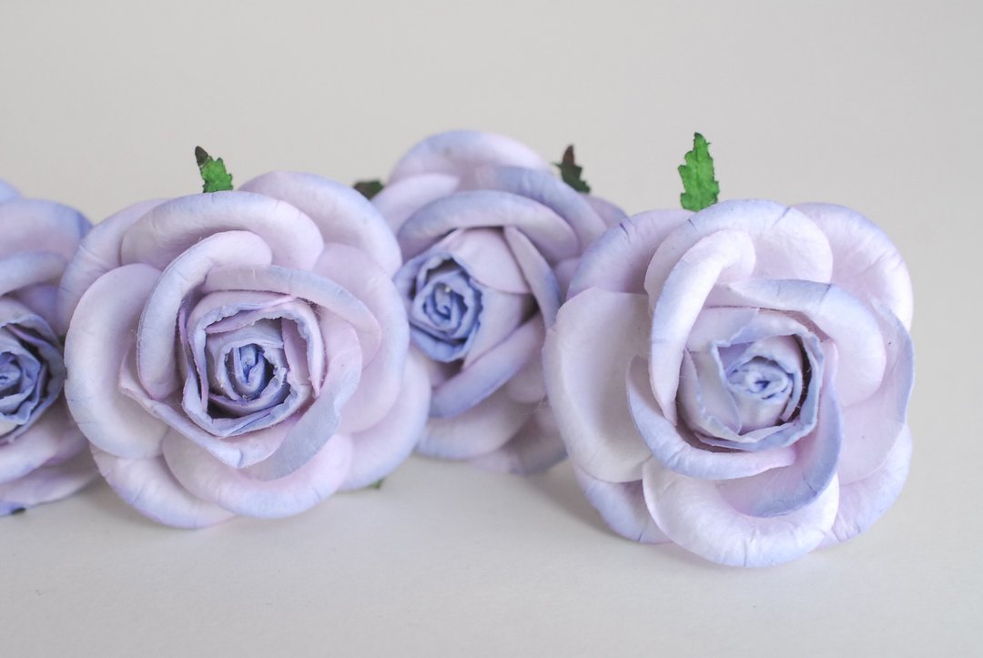 Paper Flower, 20 pieces mulberry rose size 4.5 cm., pale blue brush colors. - 木工/竹艺/纸艺 - 纸 蓝色