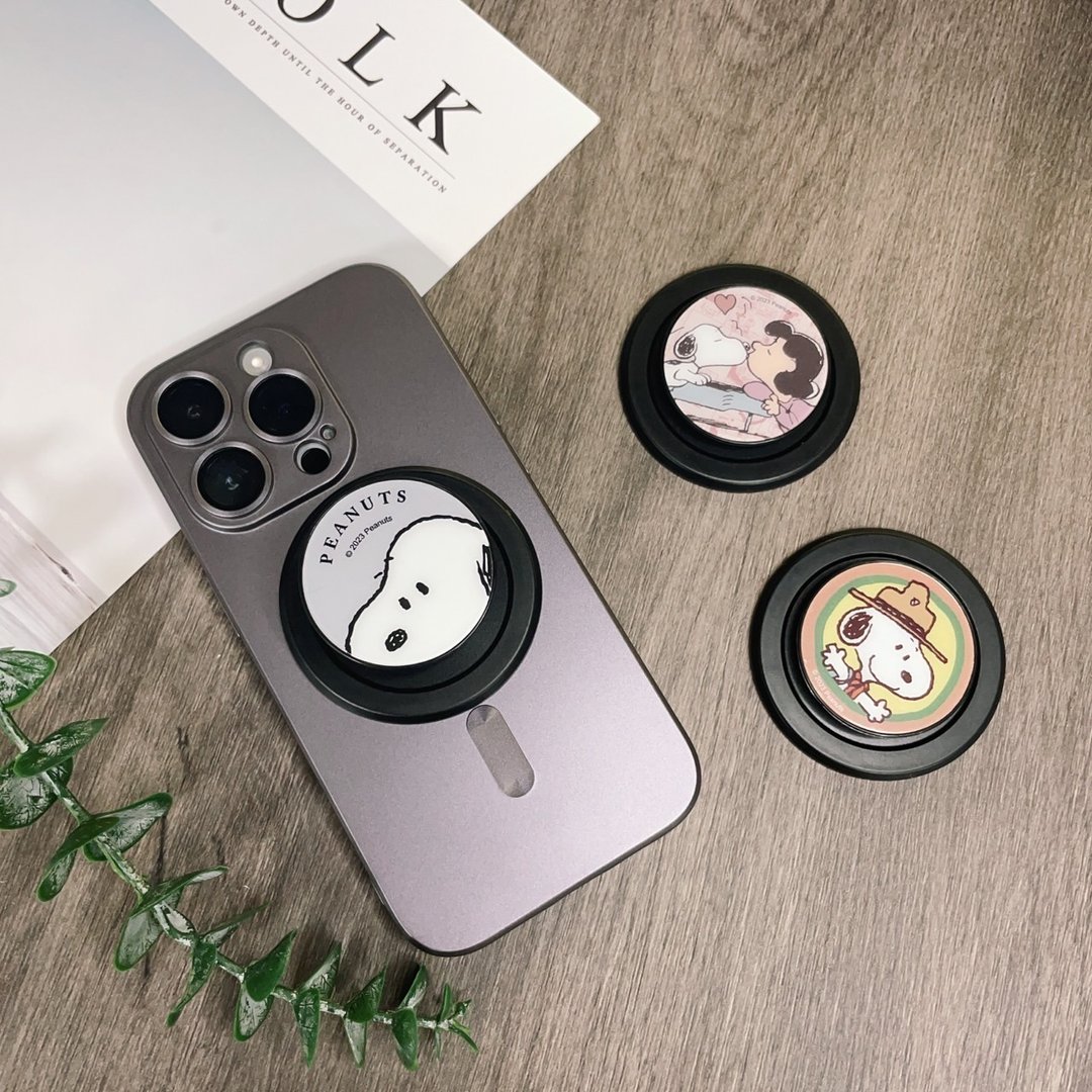 Snoopy 史努比 磁吸气囊 手机支架 magsafe 磁吸支架 免黏贴 - 手机配件 - 塑料 多色