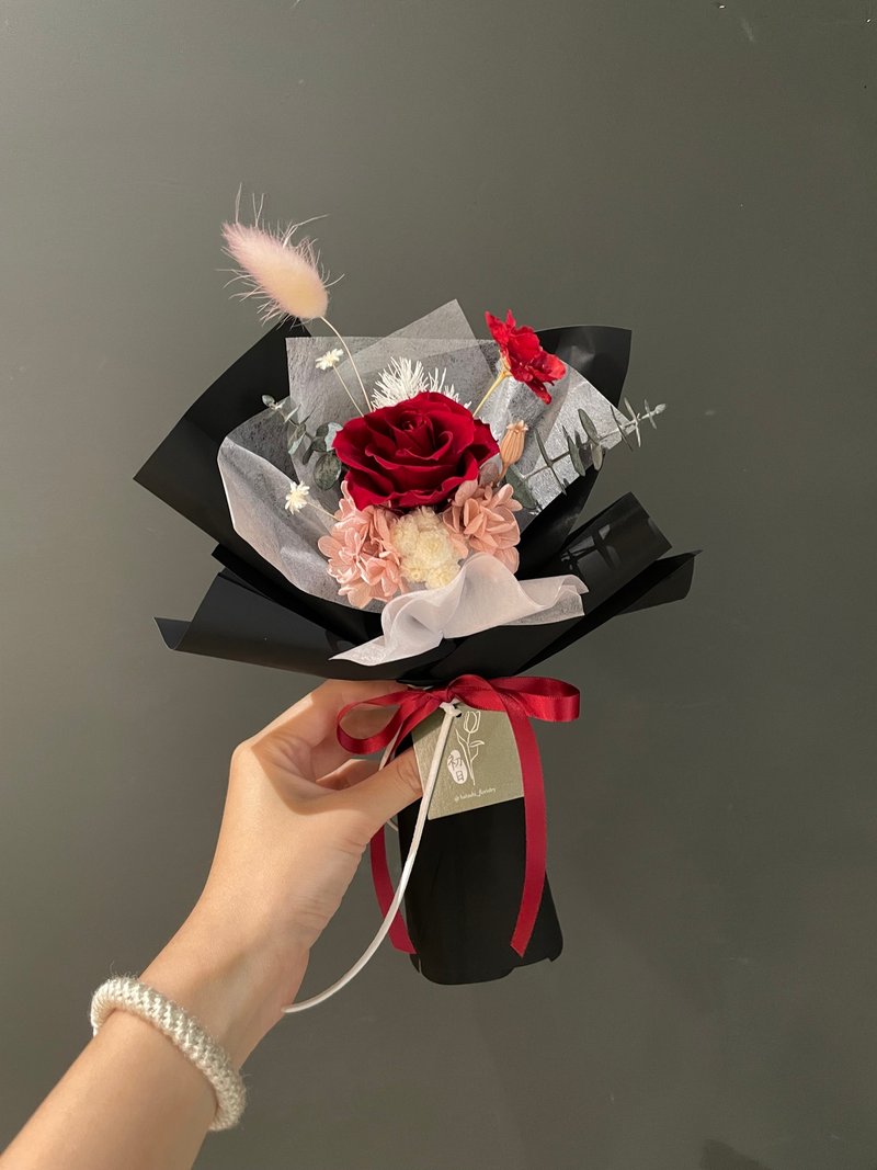 【定制化】单朵永生玫瑰花束 永生花束 永生花礼 初日花艺 - 干燥花/捧花 - 植物．花 