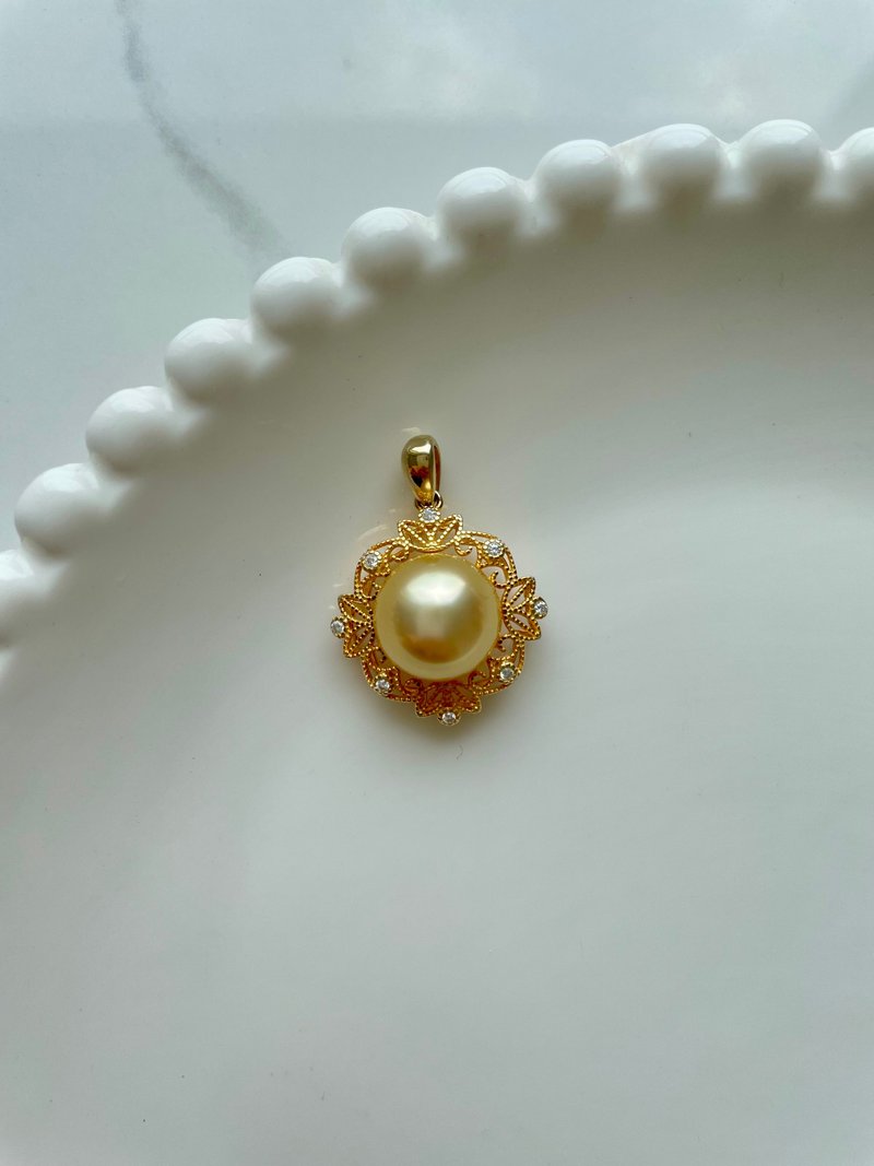 古典派 天然海水珍珠 南洋金珠 纯银锆石吊坠 赠项链 - 项链 - 珍珠 金色