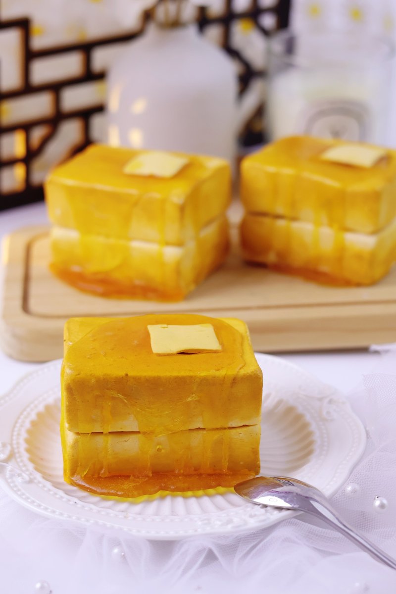 【香港手信】茶餐厅必点 厚多士造型手工皂 香港伴手礼 - 肥皂/手工皂 - 其他材质 橘色