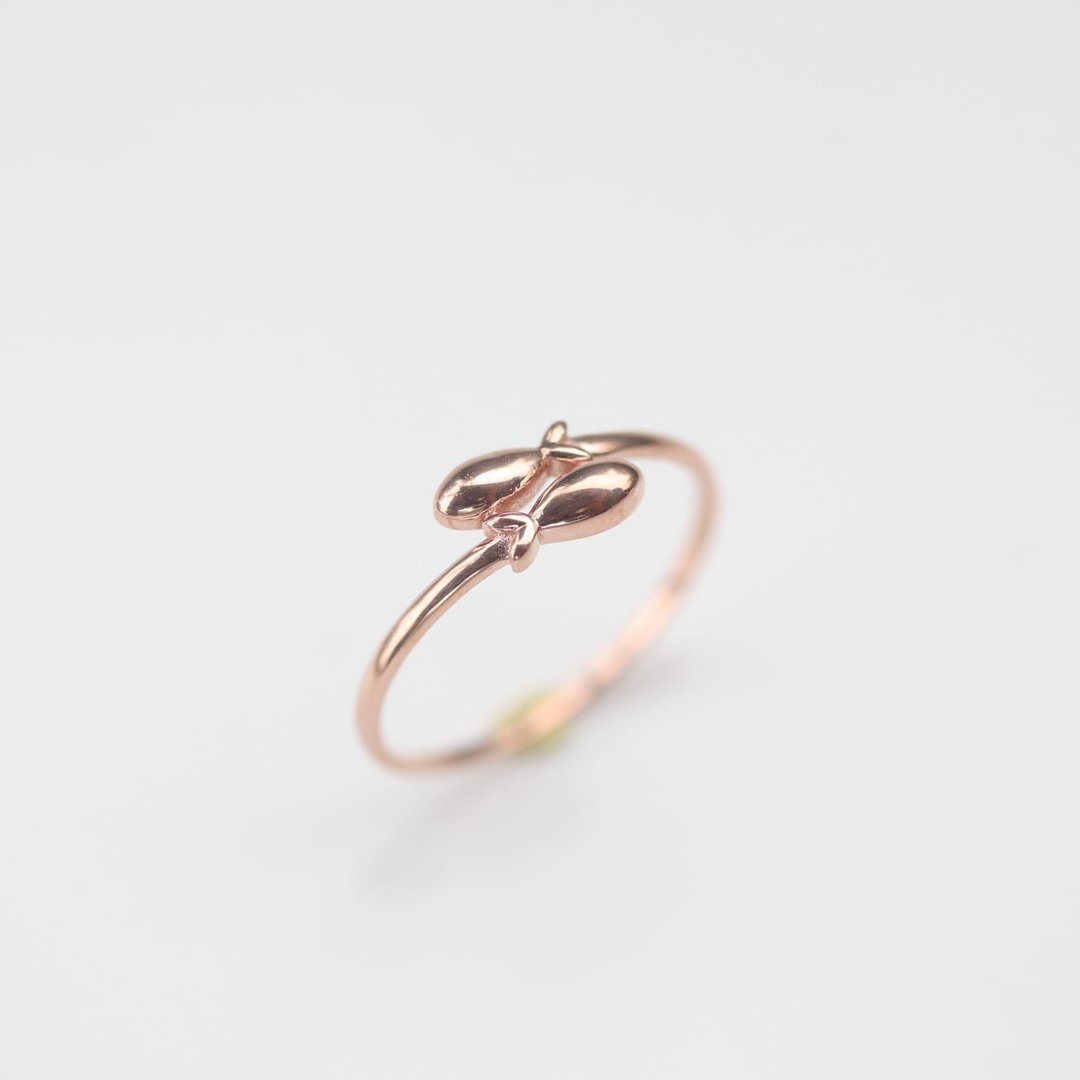 14K Pisces Ring 双鱼金戒指洗澡免摘  流汗碰水不褪色 - 耳环/耳夹 - 贵金属 金色