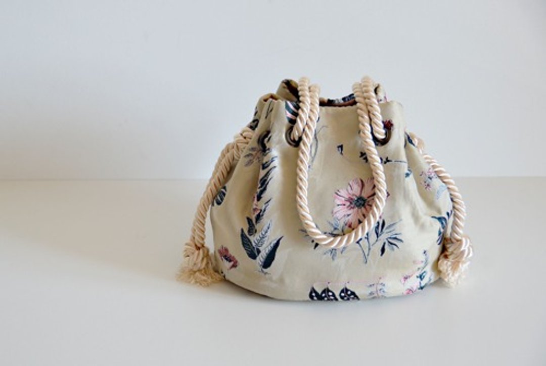 New !! Made in Italy High Class Jacquard Botanical Marine Bag Champagne Beige - 手提包/手提袋 - 棉 