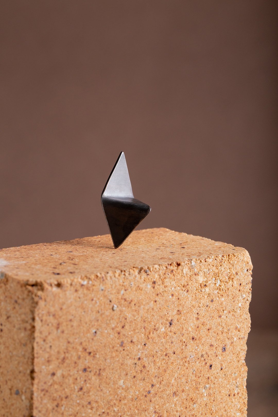 Minimalism 低限主义 地景耳环3号 Sculptural Ear - 耳环/耳夹 - 铜/黄铜 黑色