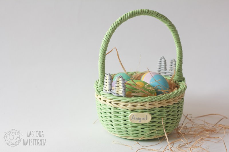 Little personalized Easter basket, green basket with a bunny - 收纳用品 - 纸 绿色