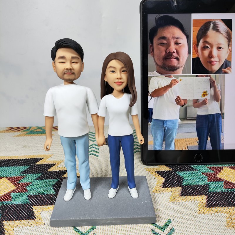 情侣 恋人 周年纪念日礼物订制 订制化 双人 人偶 公仔 似颜绘 - 玩偶/公仔 - 粘土 多色