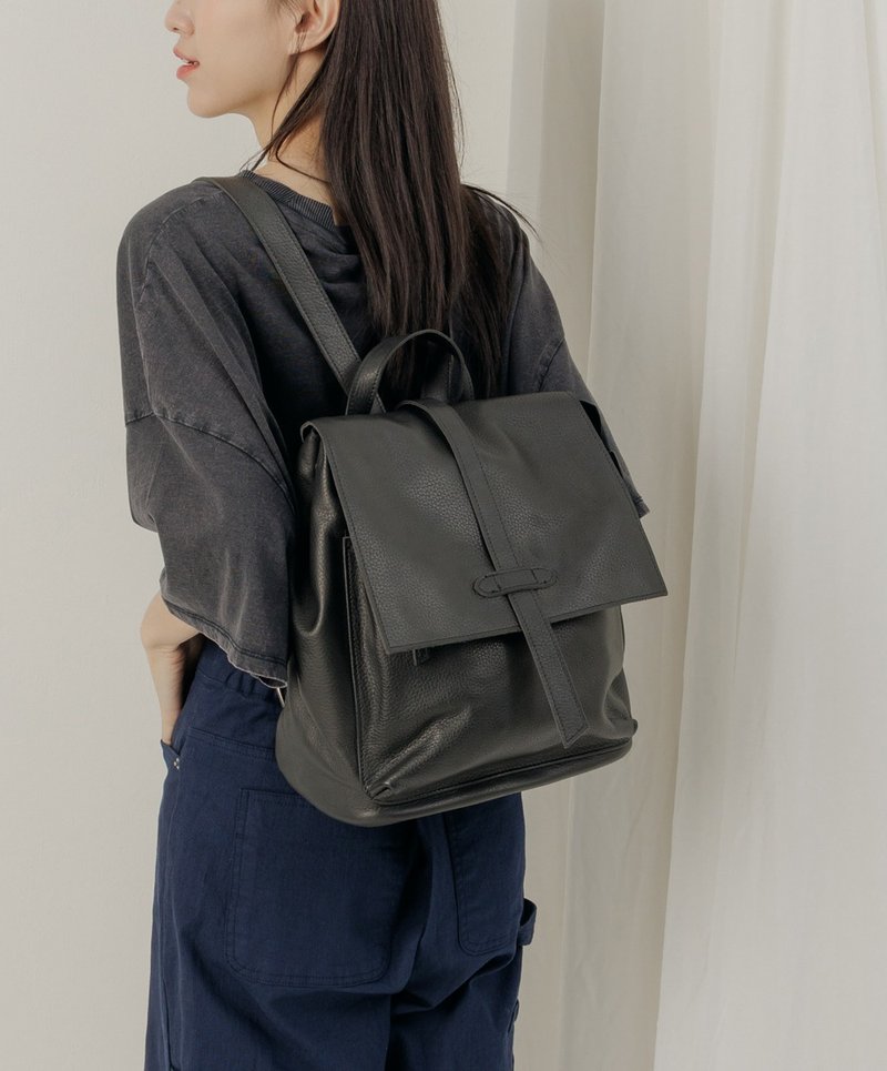 supportingrole 中型率性简单多分层方形真皮后背包 黑 - 后背包/双肩包 - 真皮 黑色