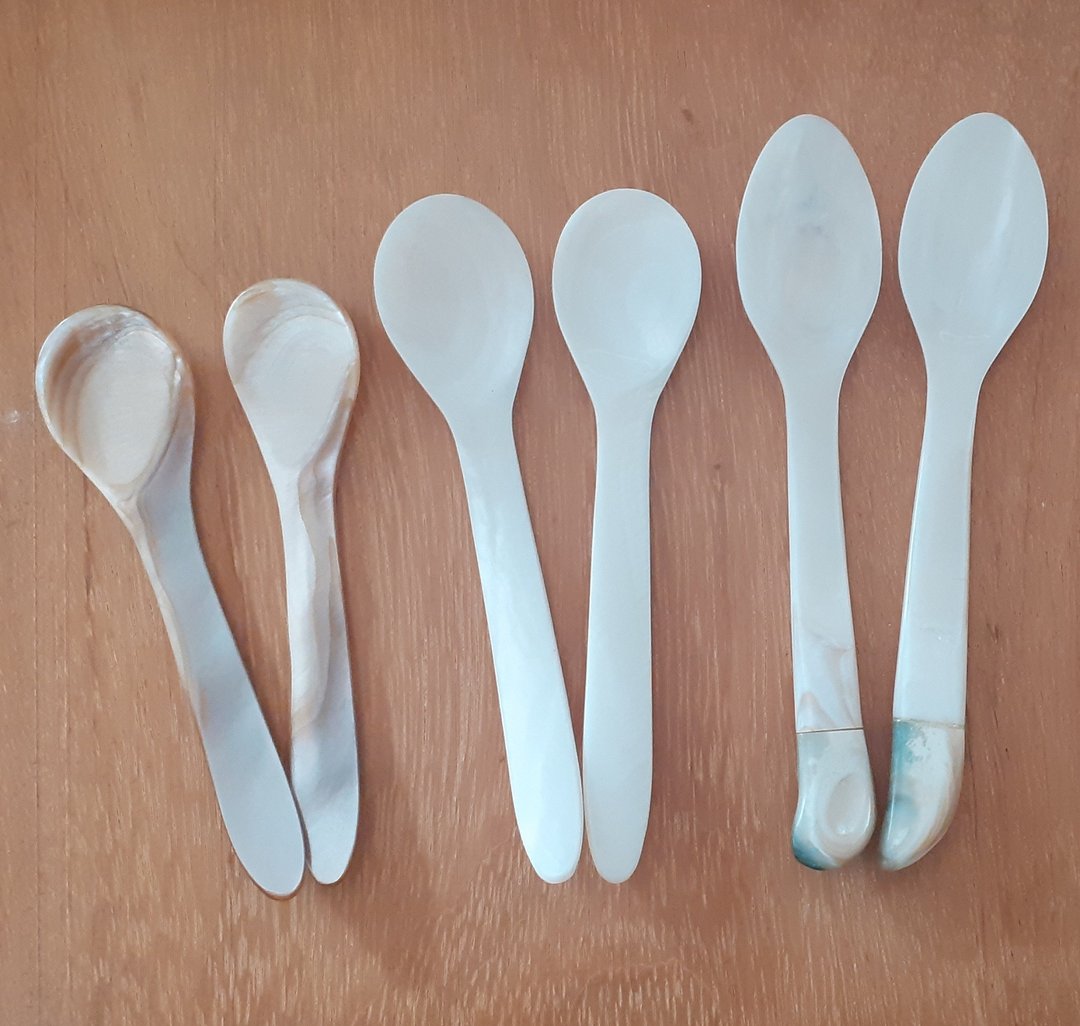 6x 珍珠母鱼子酱汤匙 |用于鱼子酱、冰淇淋的豪华贝壳勺 - 餐刀/叉/匙组合 - 贝壳 白色