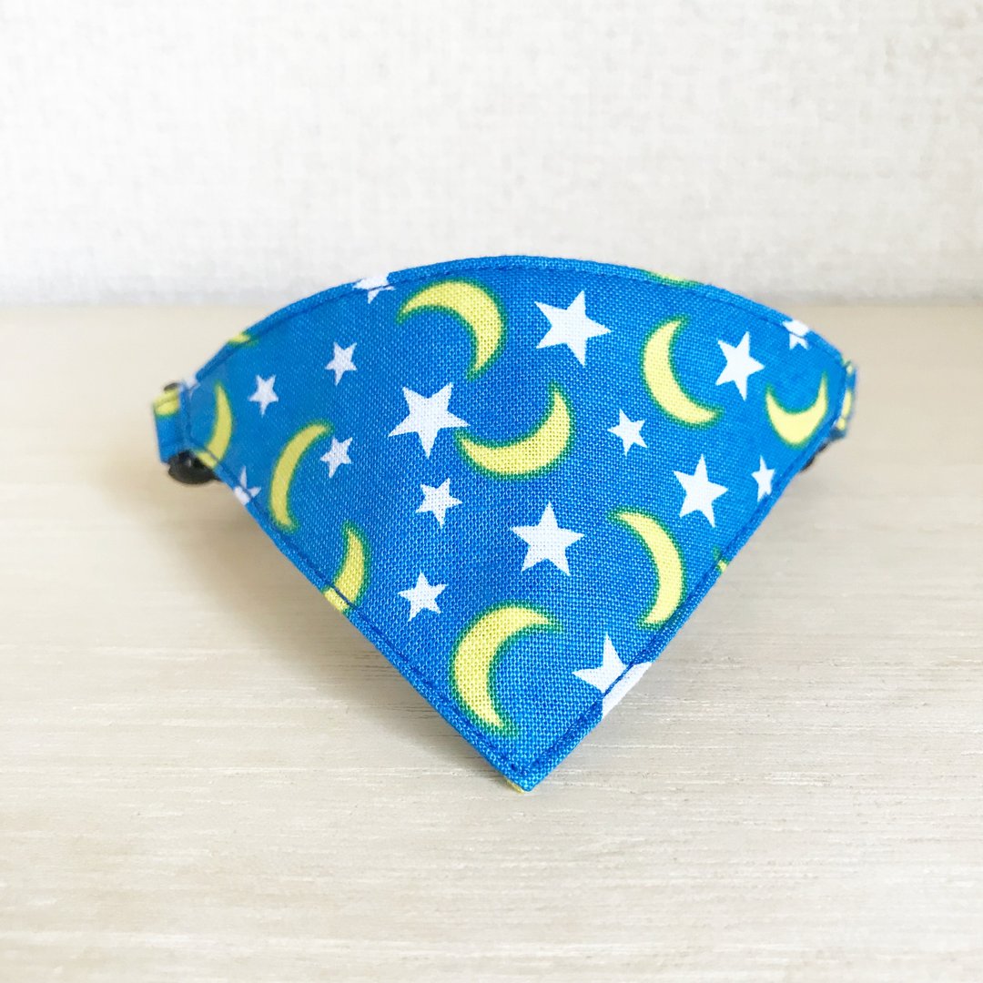 Moon and Star Pattern Cat Bandana Collar Safety Buckle Safety Collar - 项圈/牵绳 - 棉．麻 蓝色