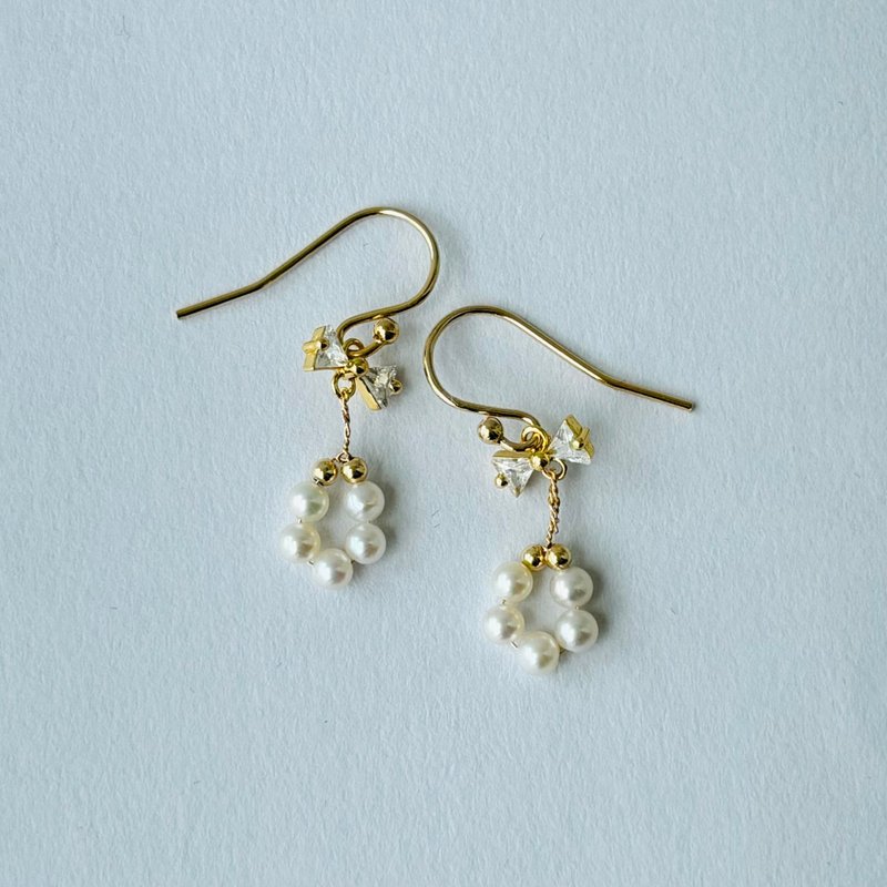 淡水小珍珠  锆石蝴蝶结  14K GF耳环 - 耳环/耳夹 - 珍珠 白色
