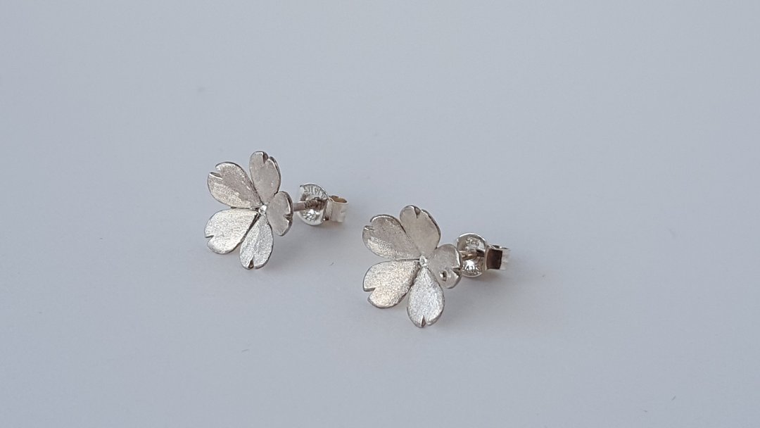 Pinkoi 代购 - 一轮樱花耳环 - 耳环/耳夹 - 其他金属 
